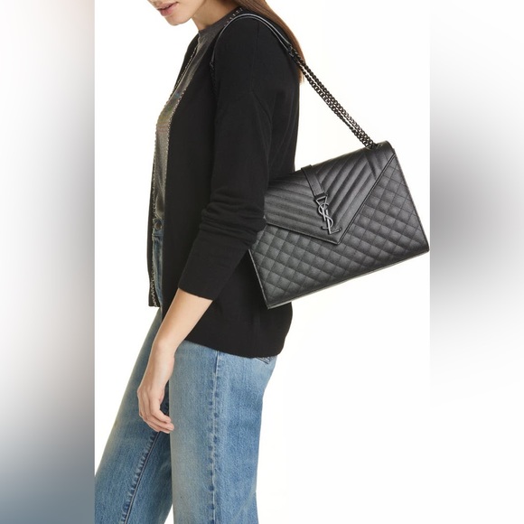 Saint Laurent Large Envelope Calfskin Leather shoulder Bag - Picture 2 of 12